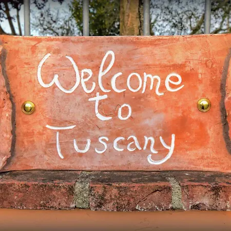 Vila Belvilla By Oyo Paola