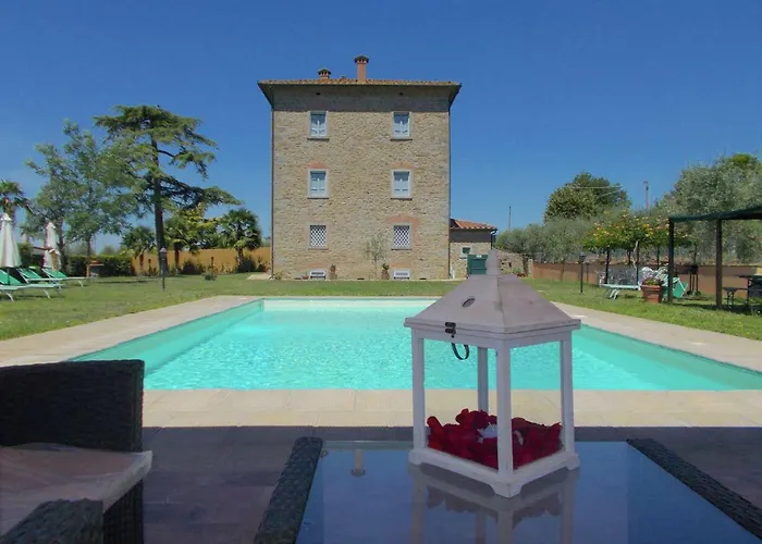 Vila Belvilla By Oyo Paola